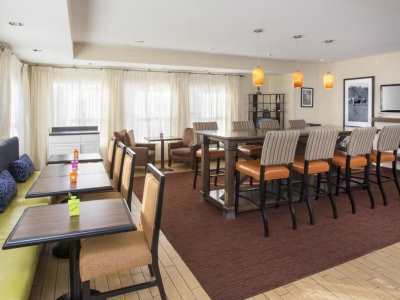 Hampton Hotel 3*